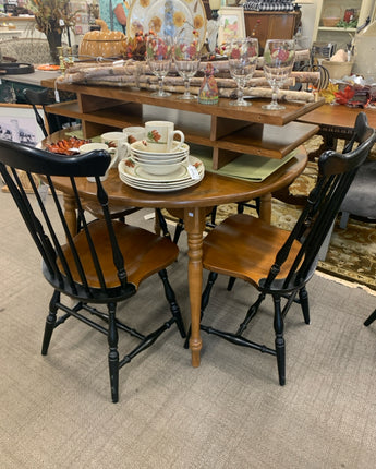 HITCHCOCK TABLE AND 6 CHAIRS WITH 2 14" LEAVES BLACK AND BROWN STAIN