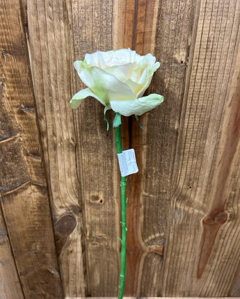 WHITE ROSE PINK CENTER LONG STEM