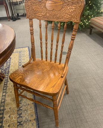 OAK PRESS BACK CHAIRS SET OF 6 - 4 REG - 2 CAPTAIN