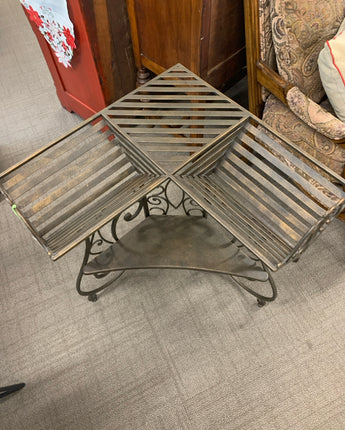 BOOK/PLANT CORNER STAND WITH SHELF METAL BROWN/BRASS IN COLOR