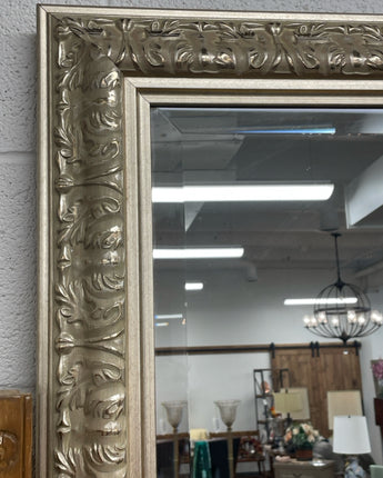 LARGE GOLD ORNATE FRAME