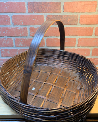 BASKET DARK BROWN WITH ONE HANDLE ROUND