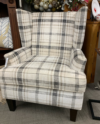 KROEHLER ARM CHAIR BLACK TAN AND WHITE PLAID