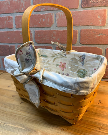 BASKET RECTANGLE WITH BUTTERFLY & FLOWER CLOTH LINER & PLASTIC LINER