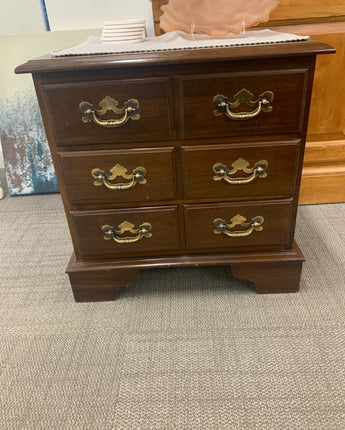 CHERRY STAINED NIGHT STAND w/ 3 DRAWERS, GOLD HARDWARE