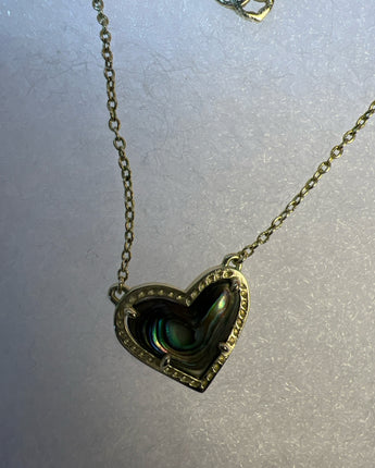 NECKLACE KENDRA SCOTT GOLD CHAIN WITH ABALONE HEART