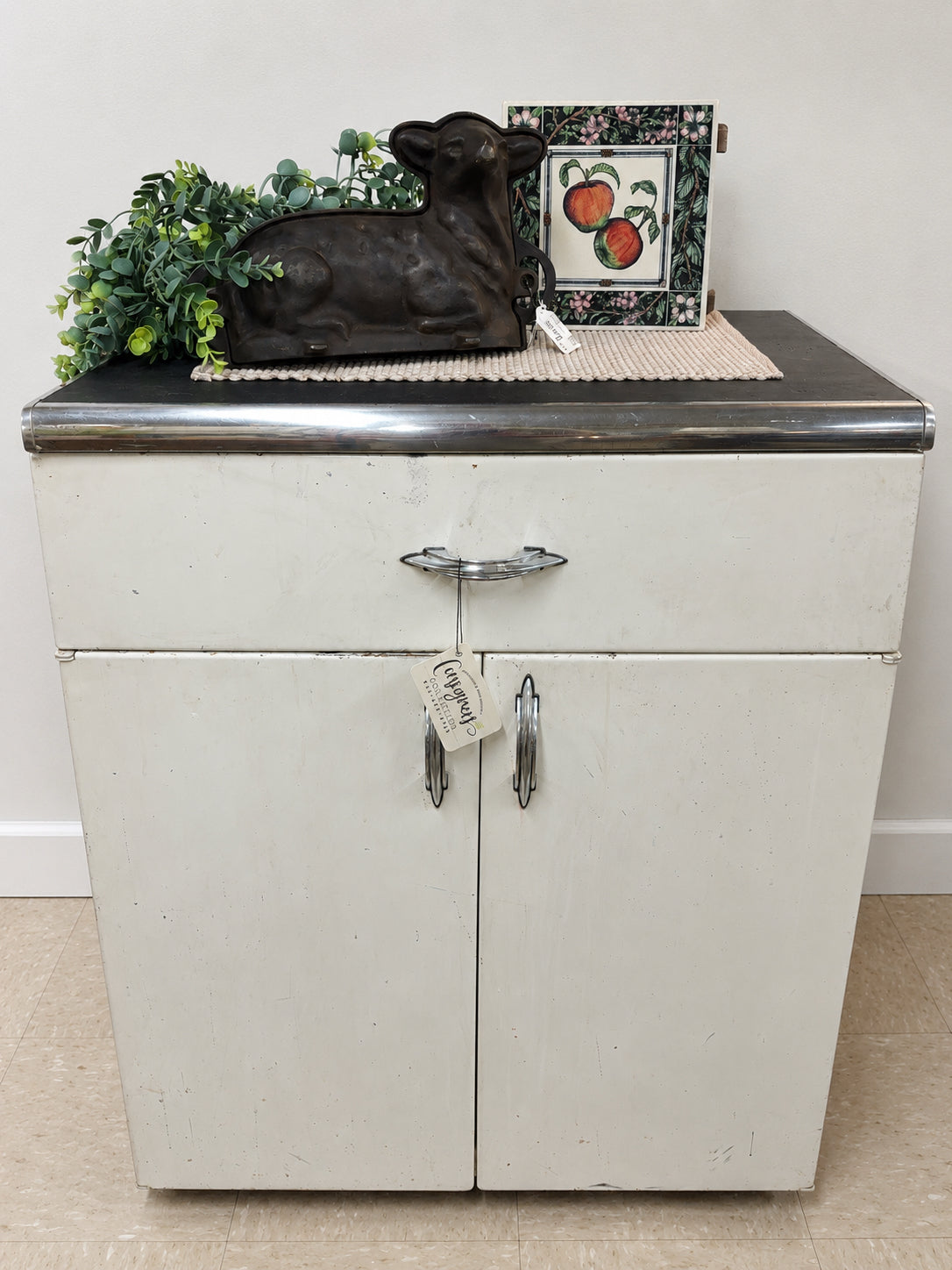 WHITE METAL KITCHEN CABINET, ONE DRAWER, TWO DOORS, BLACK TOP ...