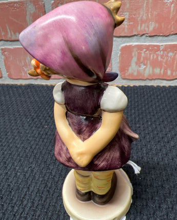 VINTAGE GOEBEL HUMMEL "WHICH HAND" LITTLE GIRL IN PURPLE 5.25"X2"X2"