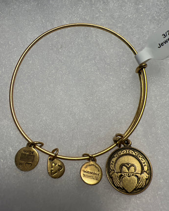 BRACELET ALEX & ANI GOLD 3 SMALL CHARMS & 1 IRISH CLADDAGH