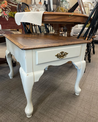 SOLID WOOD, PAINTED BASE, CREAM, DARK STAIN TOP, 1 DRAWER, QUEEN ANN LEGS