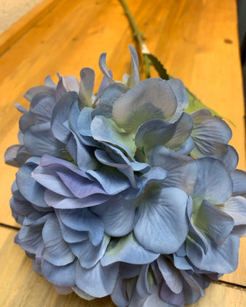 FLORAL BLUE LONG STEM HYDRANGEA