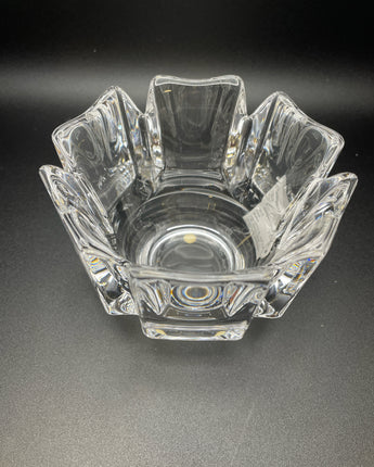 ORREFORS SWEDISH CRYSTAL HEXAGON BOWL W/DEEP CUT PEDAL RIM