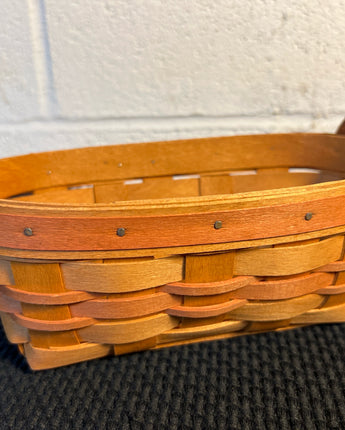 BASKET OVAL BROWN & RED WITH 2 LEATHER HANDLES