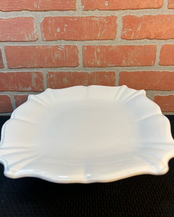 WHITE CERAMIC CAKE OR DESSERT PEDESTAL SERVING DISH 4"X11"X11"