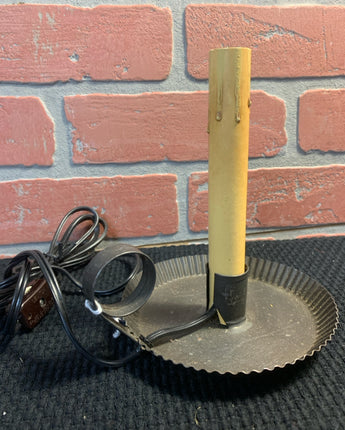 ELECTRICAL BROWN CANDLE WITH BLACK ALUMINUM FLUTE BASE