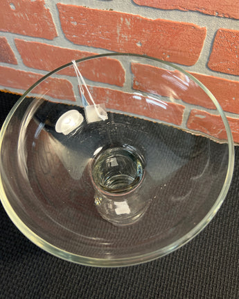 GLASS PEDESTAL/BOWL CANDLE HOLDER