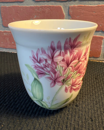LENOX PORCELAIN WHITE VASE WITH MONARCH BUTTERFLY AND PINK FLOWER